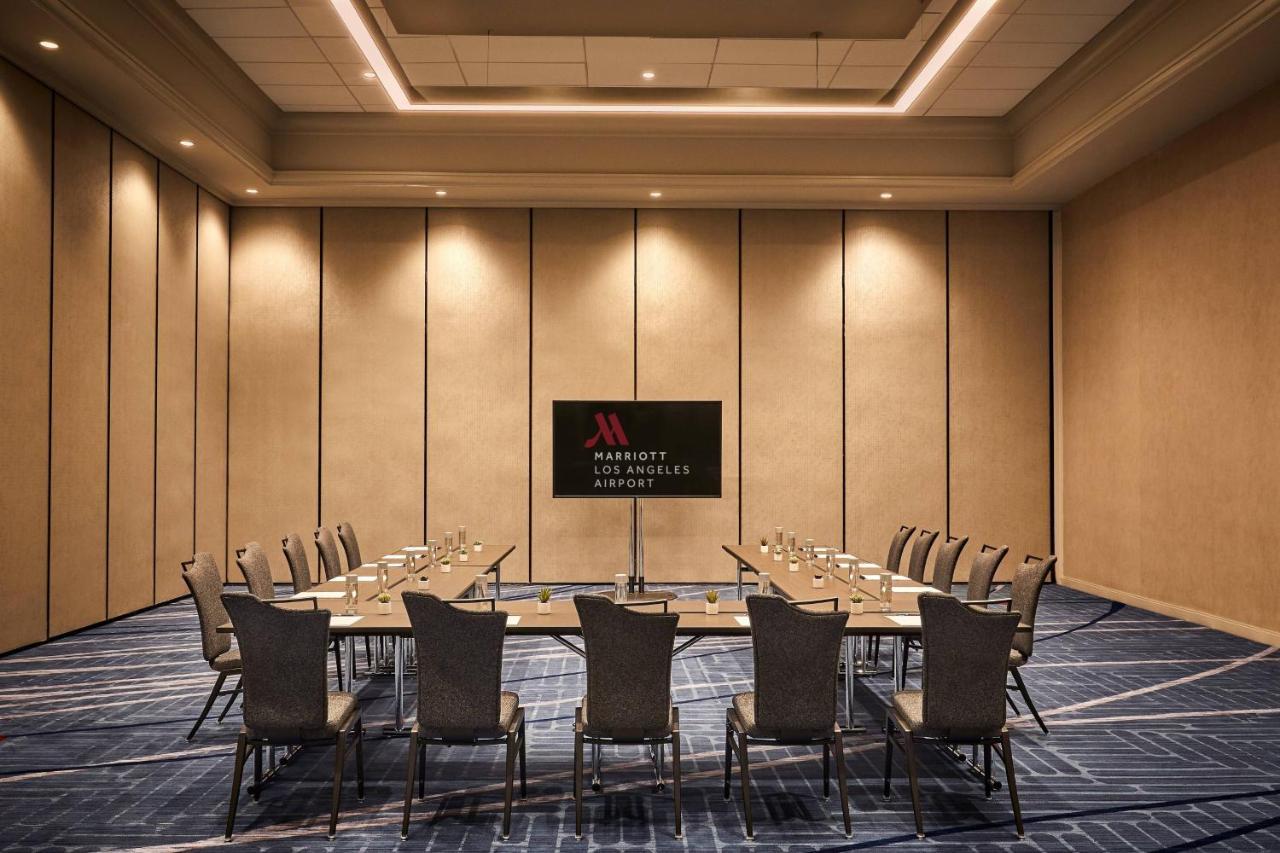 Angeles Airport Marriott